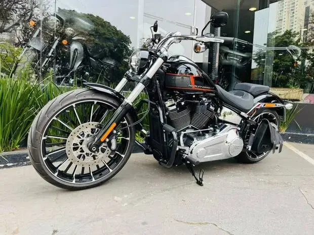 Harley Davidson Breakout 117