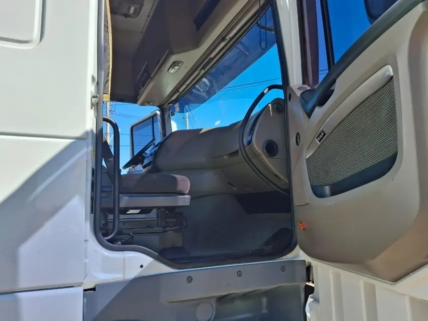 galeria XF 105