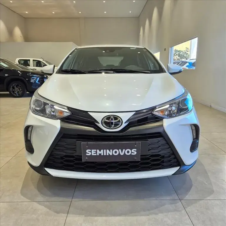 galeria YARIS