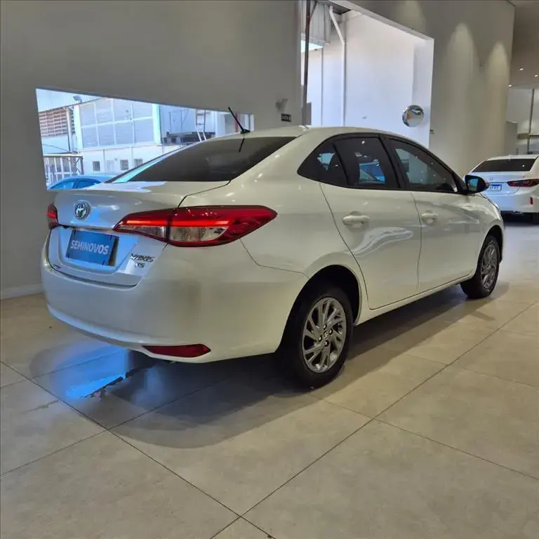 galeria YARIS