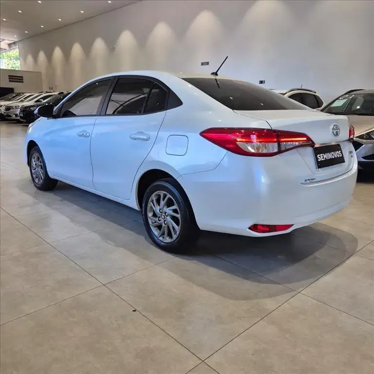 galeria YARIS