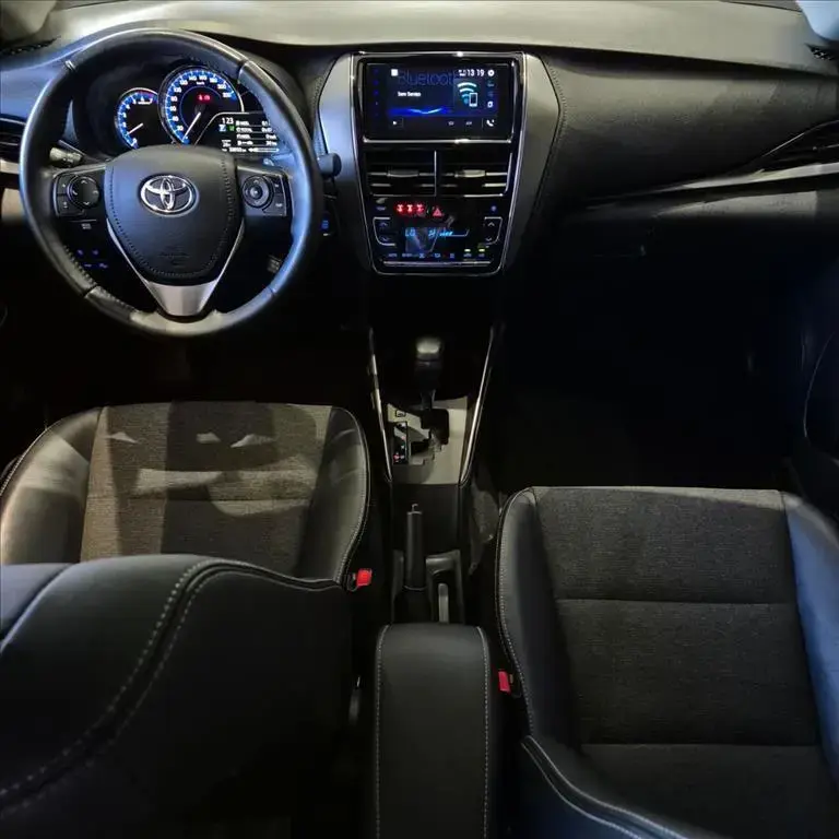 galeria YARIS