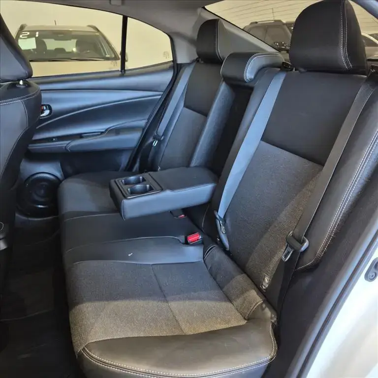 galeria YARIS