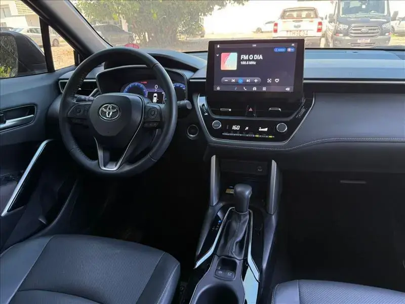 galeria COROLLA CROSS