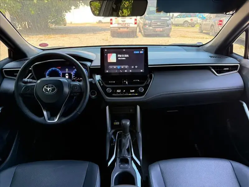 galeria COROLLA CROSS