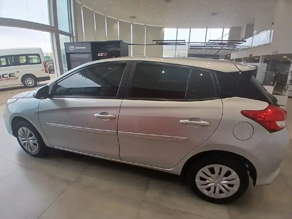 galeria YARIS