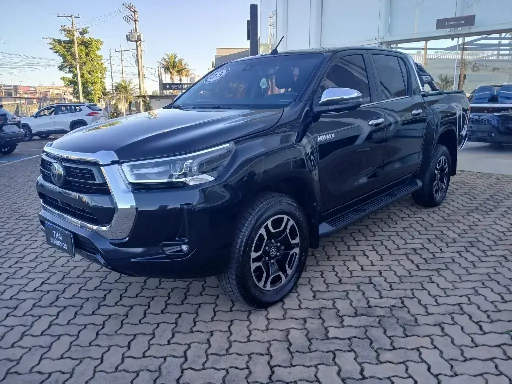 galeria HILUX