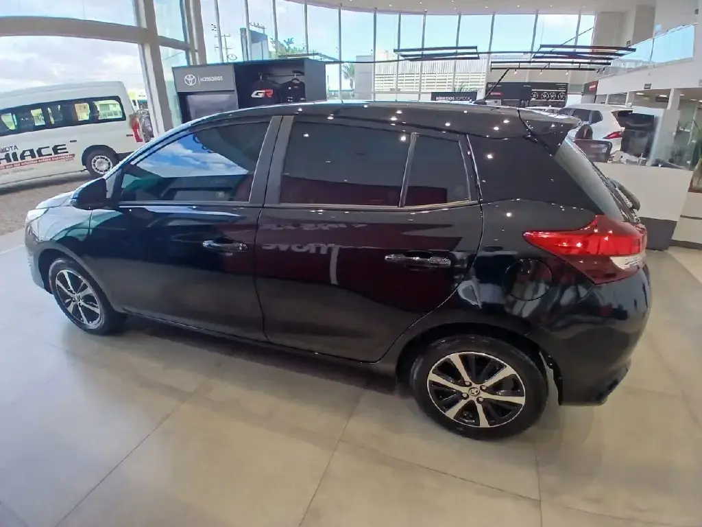 galeria YARIS