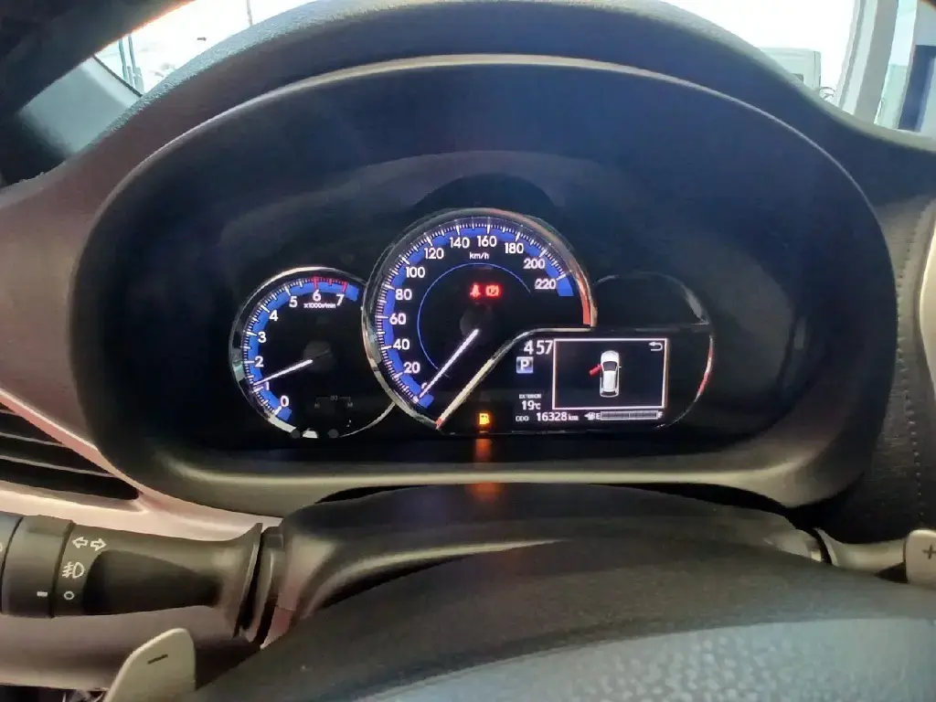 galeria YARIS