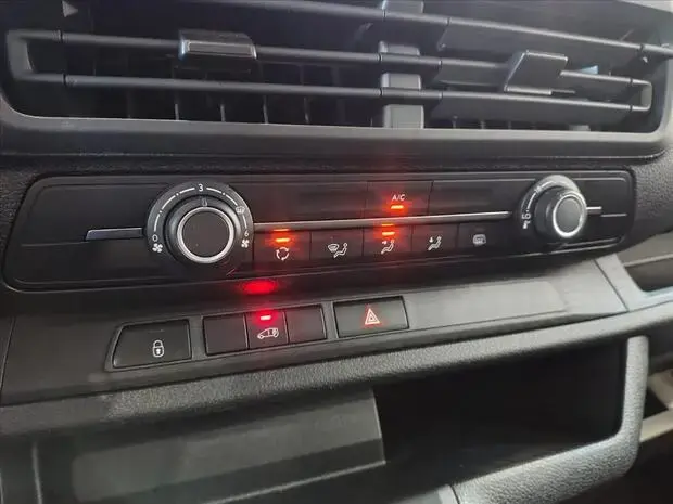 Fiat SCUDO 2.2 TURBO DIESEL CARGO MANUAL