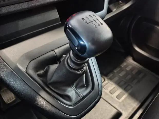 Fiat SCUDO 2.2 TURBO DIESEL CARGO MANUAL