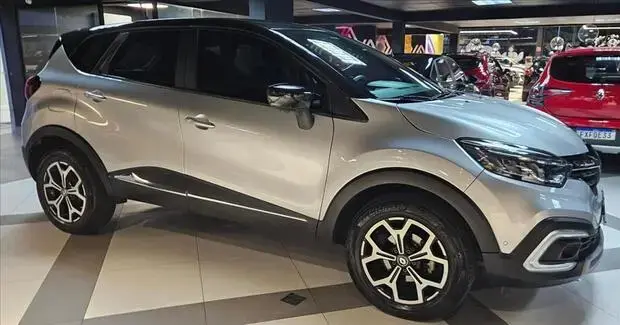 Renault CAPTUR 1.3 TCE FLEX ICONIC X-TRONIC