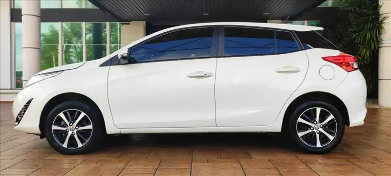 galeria YARIS