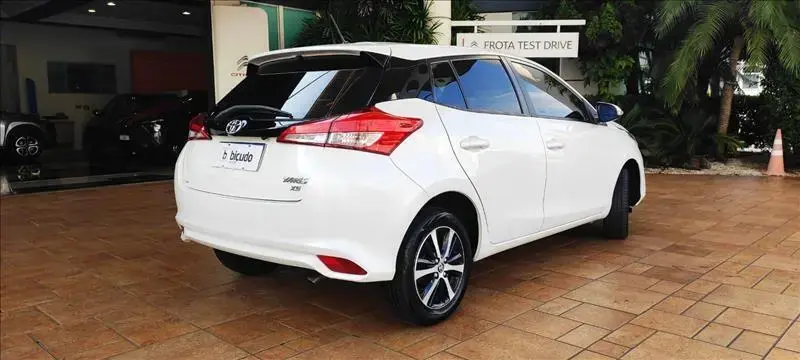 galeria YARIS