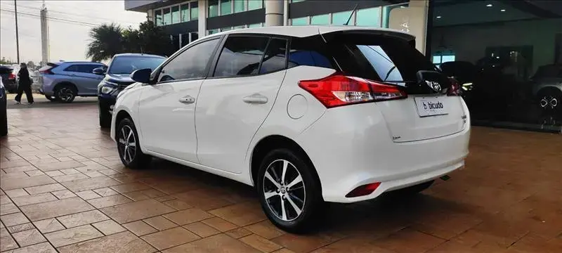 galeria YARIS