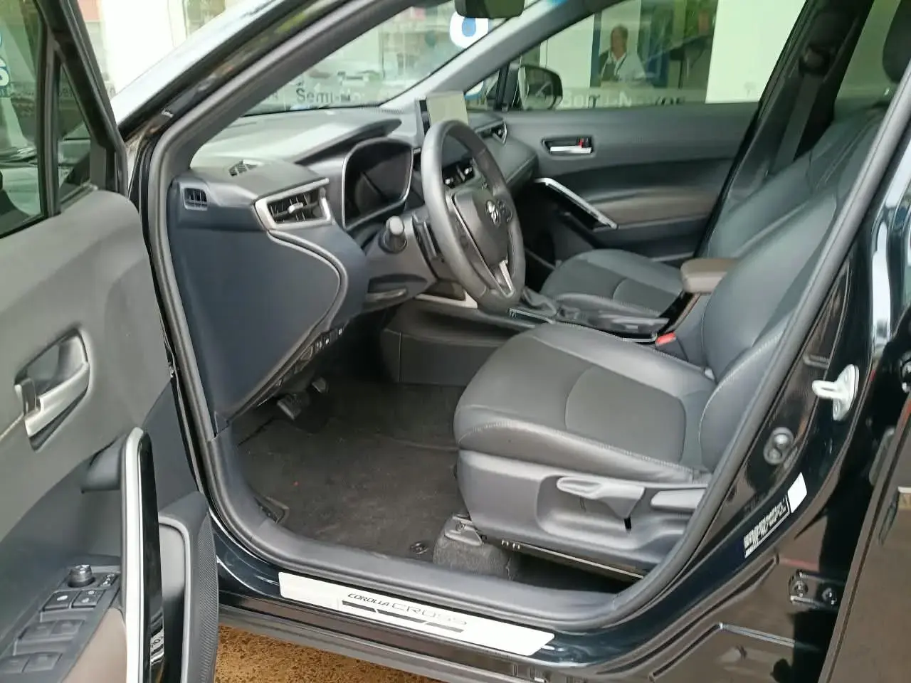 galeria COROLLA CROSS