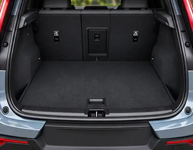Volvo XC40 P8 RECHARGE TWIN ELECTRIC ULTIMATE AWD