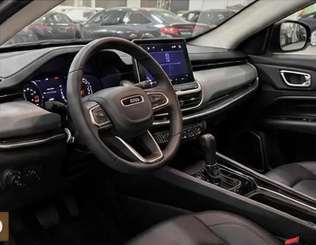 Jeep COMPASS 1.3 T270 TURBO FLEX LONGITUDE 80 ANOS AT6