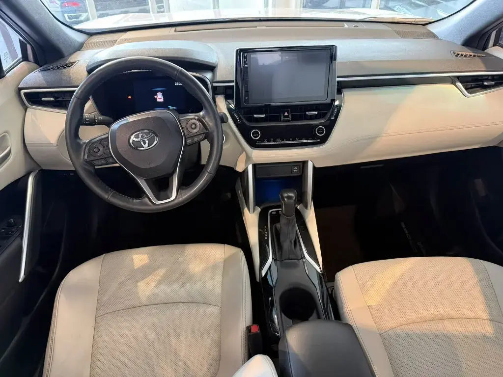 galeria Corolla Cross