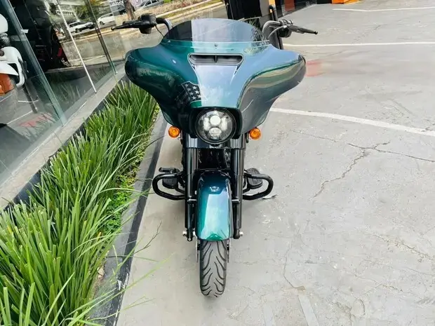 Harley Davidson Street Glide SPECIAL FLHXS