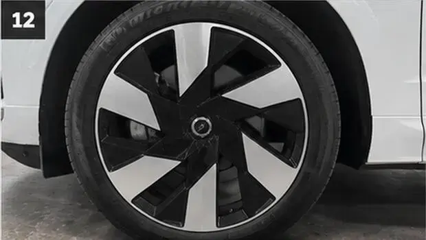 Volvo XC60 2.0 T8 RECHARGE ULTIMATE AWD GEARTRONIC