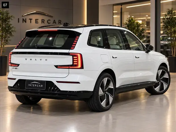 Volvo EX90 P8 RECHARGE TWIN ELECTRIC PERFORMANCE ULTRA AWD