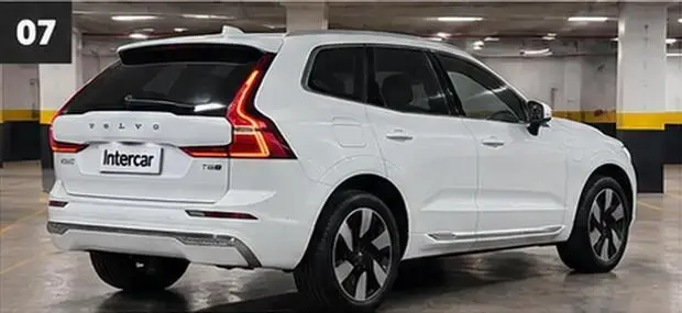 Volvo XC60 2.0 T8 RECHARGE ULTIMATE AWD GEARTRONIC