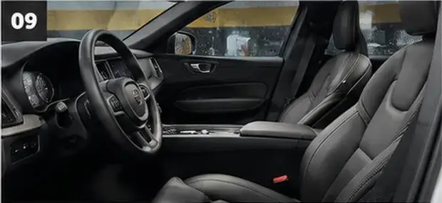 Volvo XC60 2.0 T8 RECHARGE ULTIMATE AWD GEARTRONIC