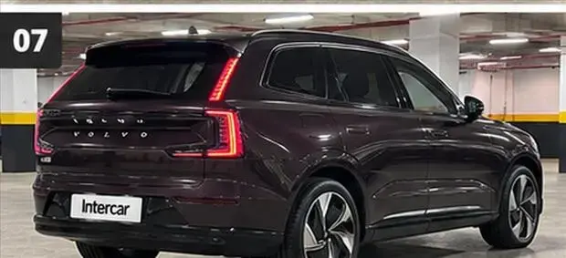 Volvo EX90 P8 RECHARGE TWIN ELECTRIC PERFORMANCE ULTRA AWD