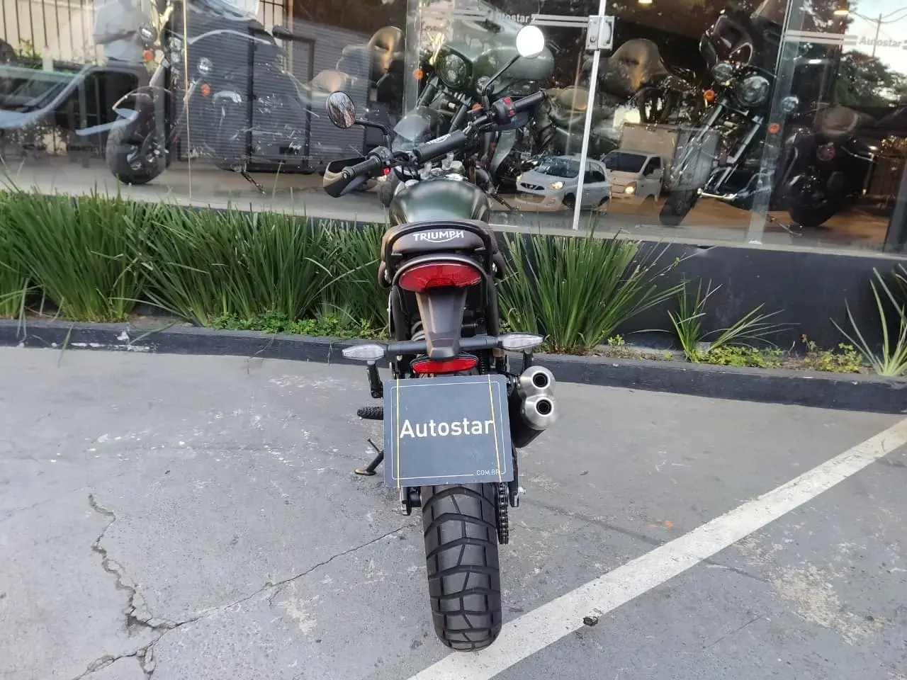 galeria Scrambler 400 X