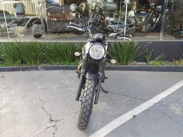 Triumph Scrambler 900 ABS