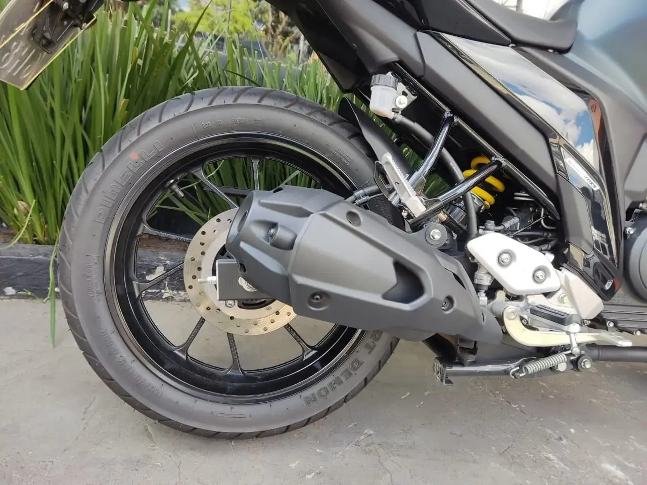 galeria Fazer FZ25