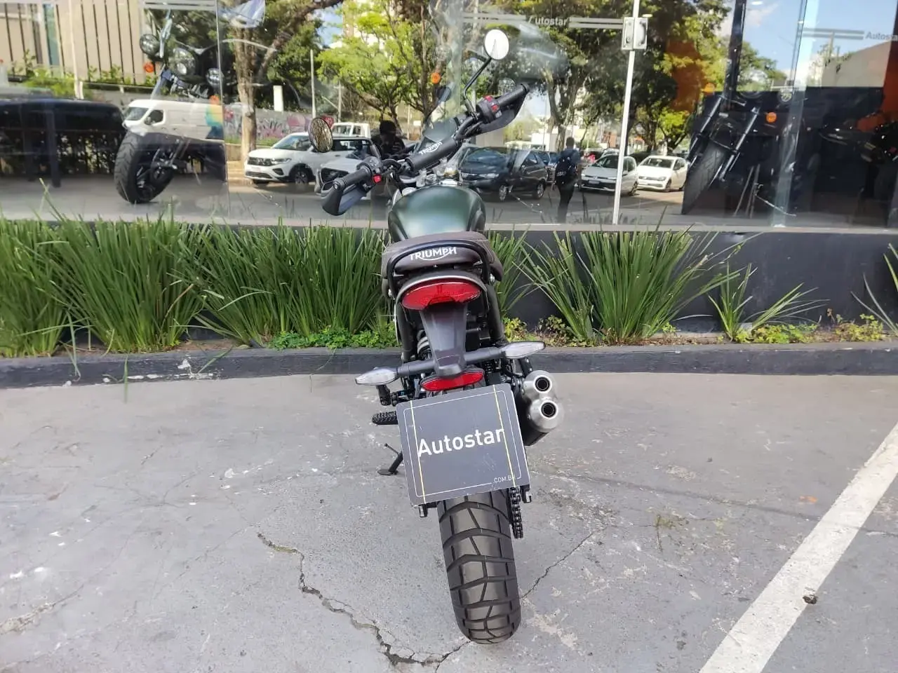 galeria Scrambler 400 X