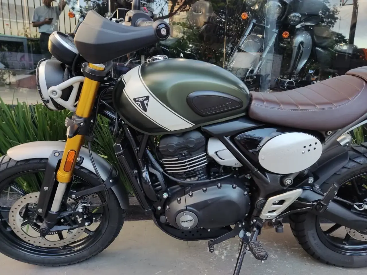 galeria Scrambler 400 X