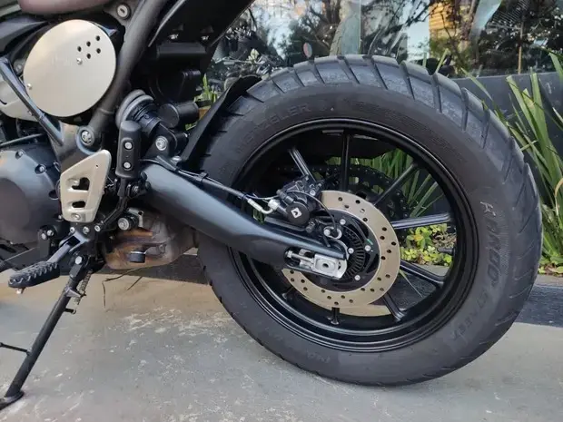 Triumph Scrambler 400 X ABS