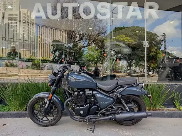 Royal Enfield Shotgun 650 ABS
