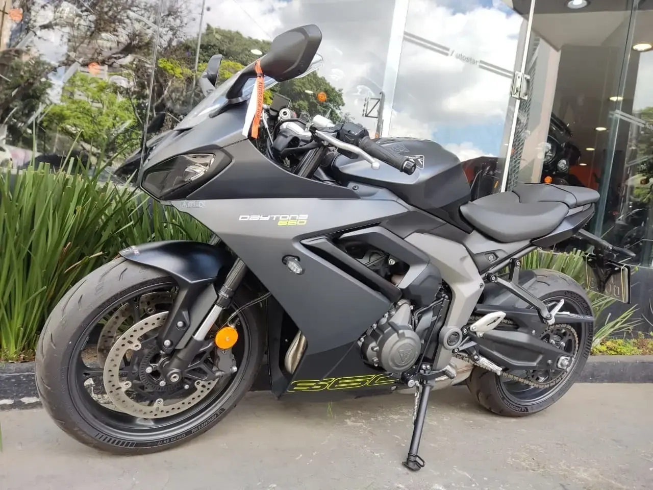 galeria Daytona 660