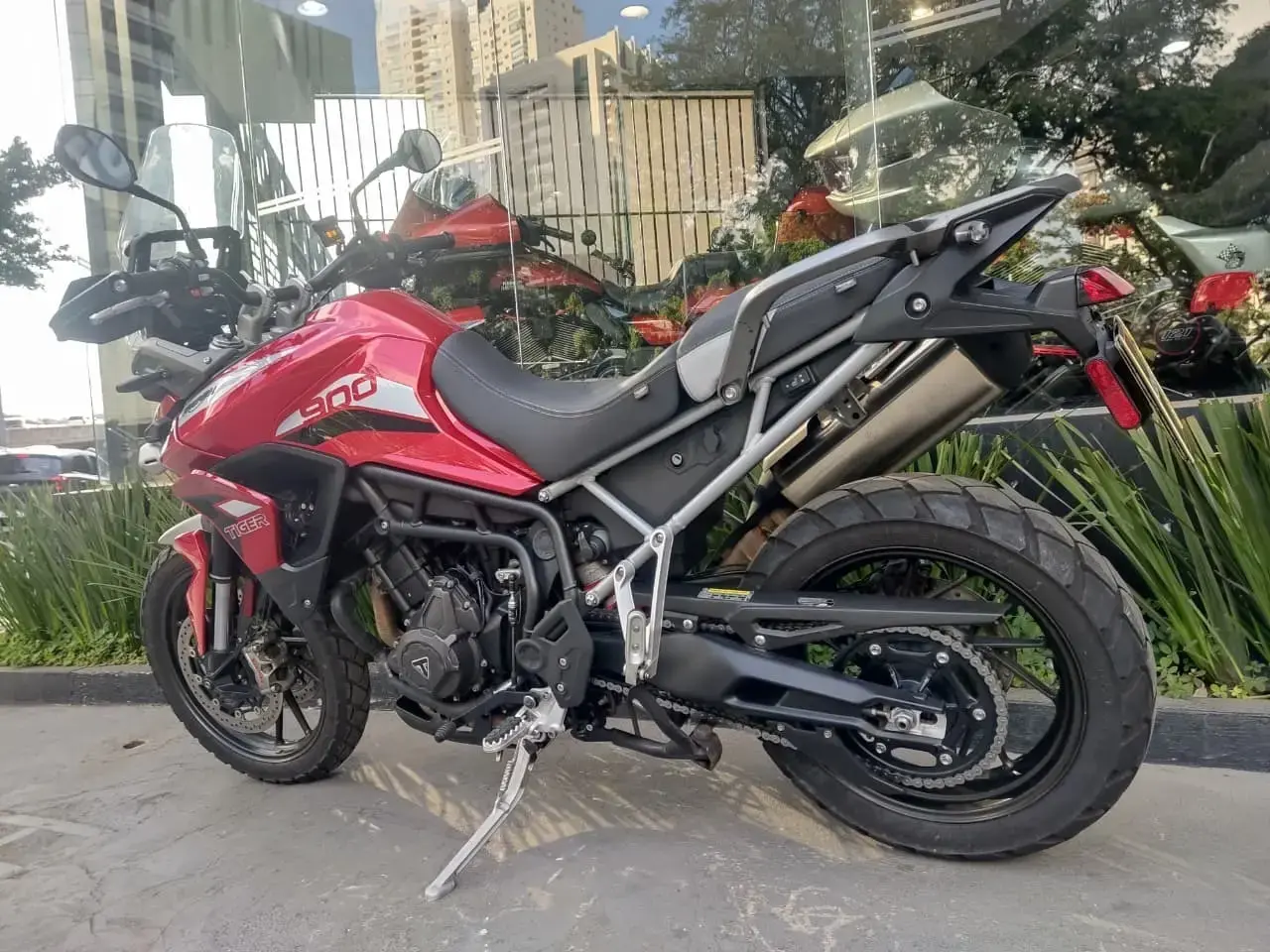 galeria Tiger 900
