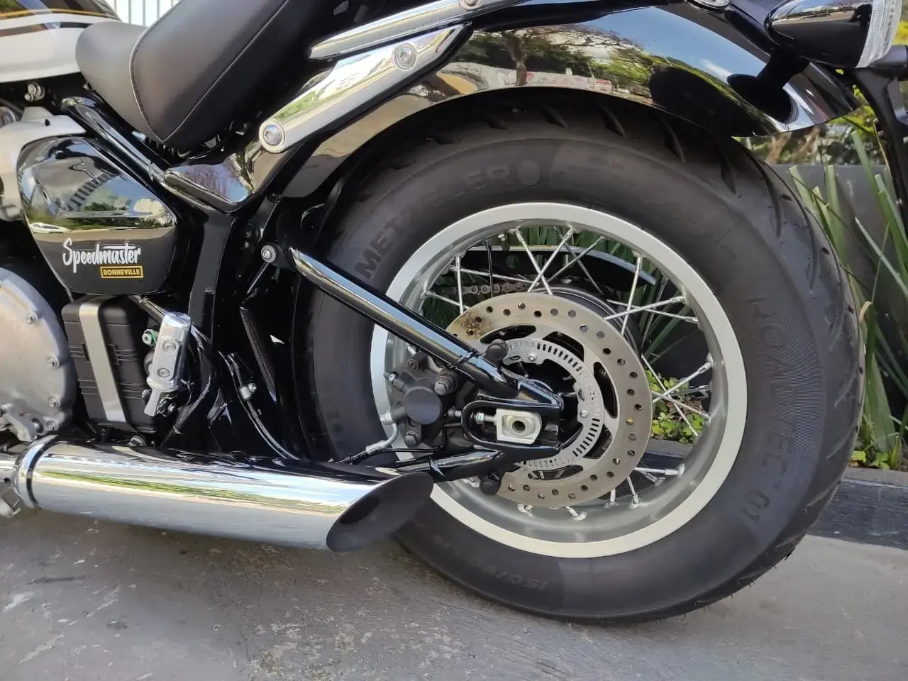 galeria Bonneville Speedmaster