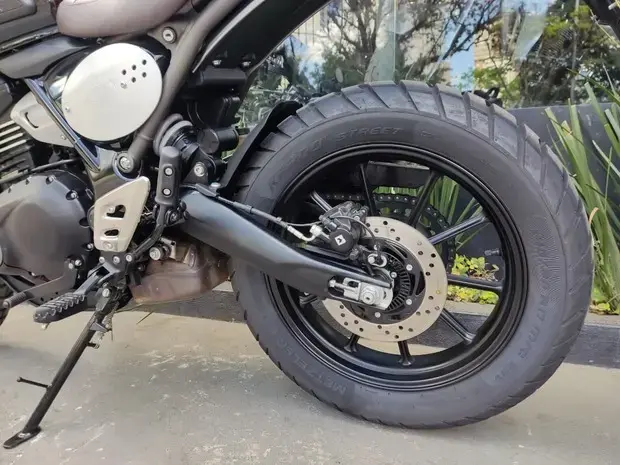 Triumph Scrambler 400 X ABS