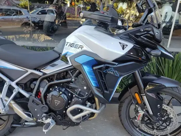 Triumph Tiger 900 Alpine Edition