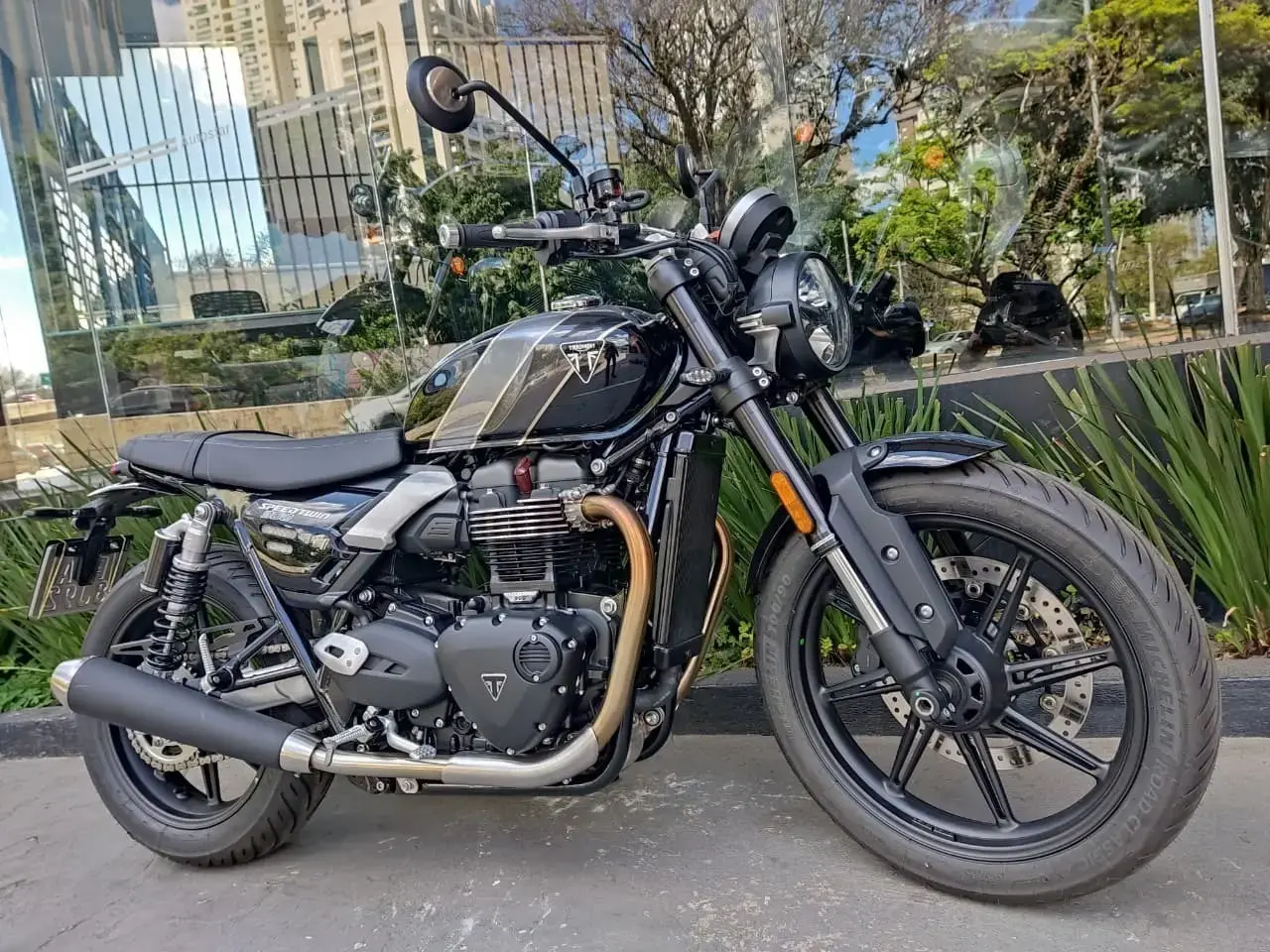 galeria Speed Twin 900