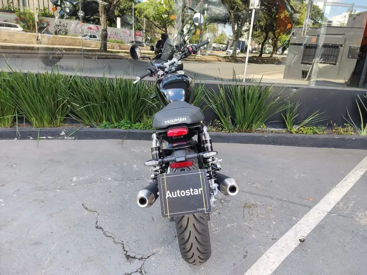 galeria Speed Twin 900