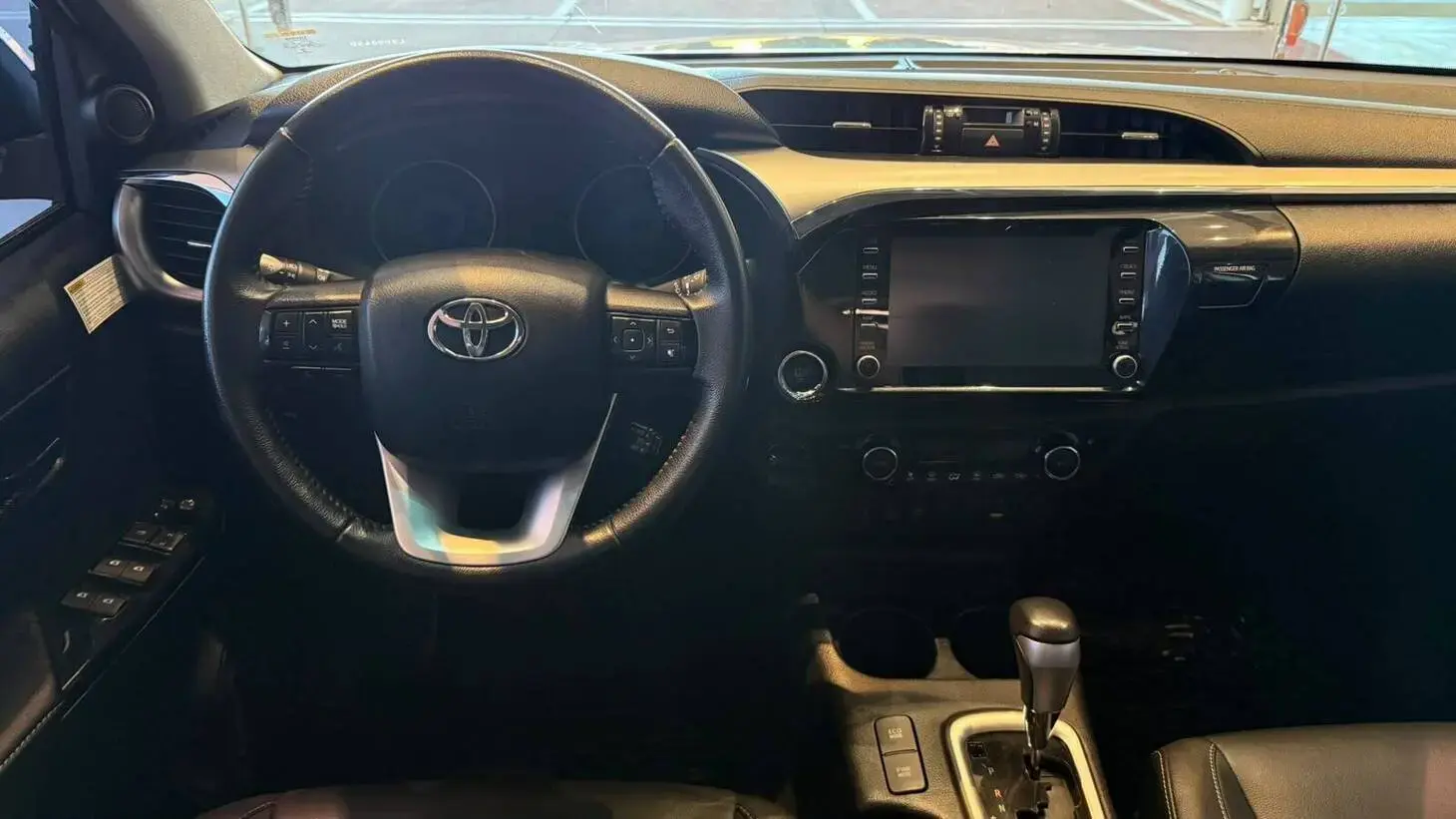 galeria HILUX