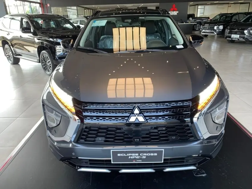 galeria ECLIPSE CROSS