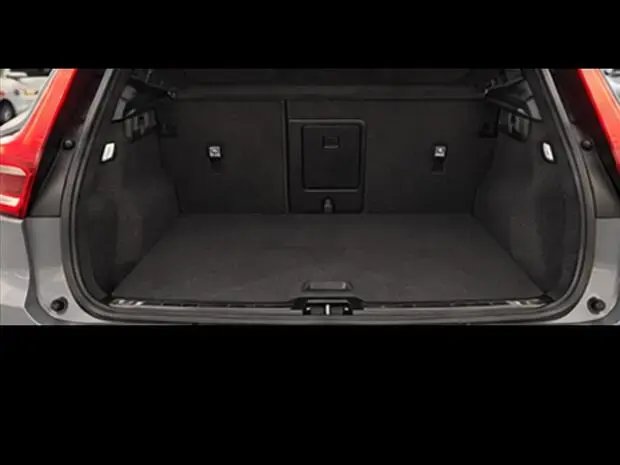 Volvo XC40 1.5 T5 RECHARGE R-DESIGN GEARTRONIC
