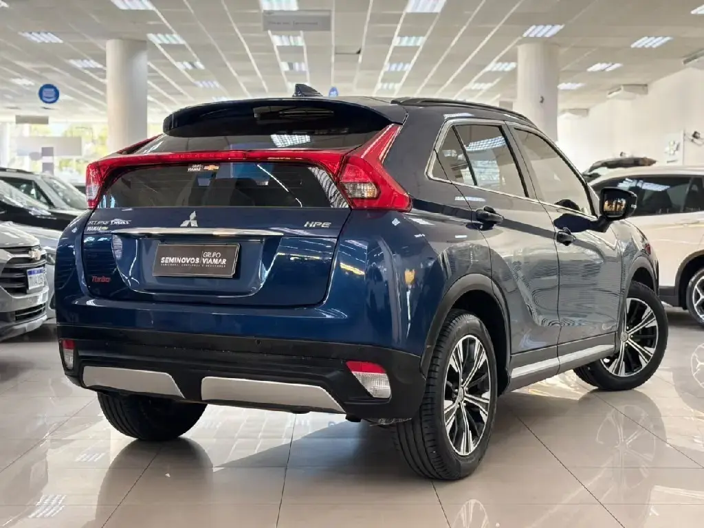 galeria ECLIPSE CROSS