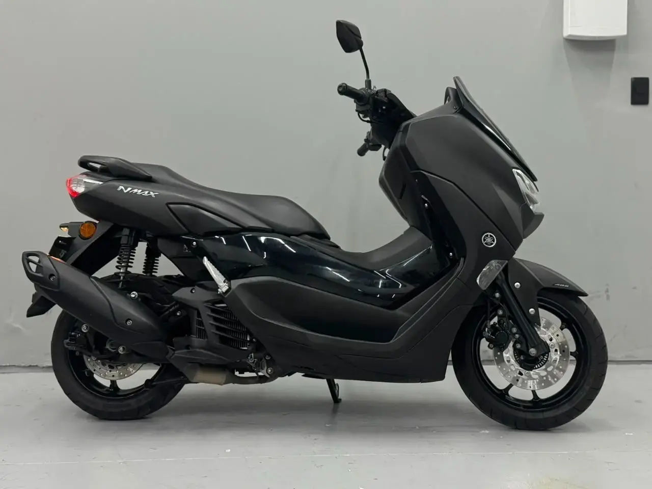 galeria NMAX Connected 160 ABS
