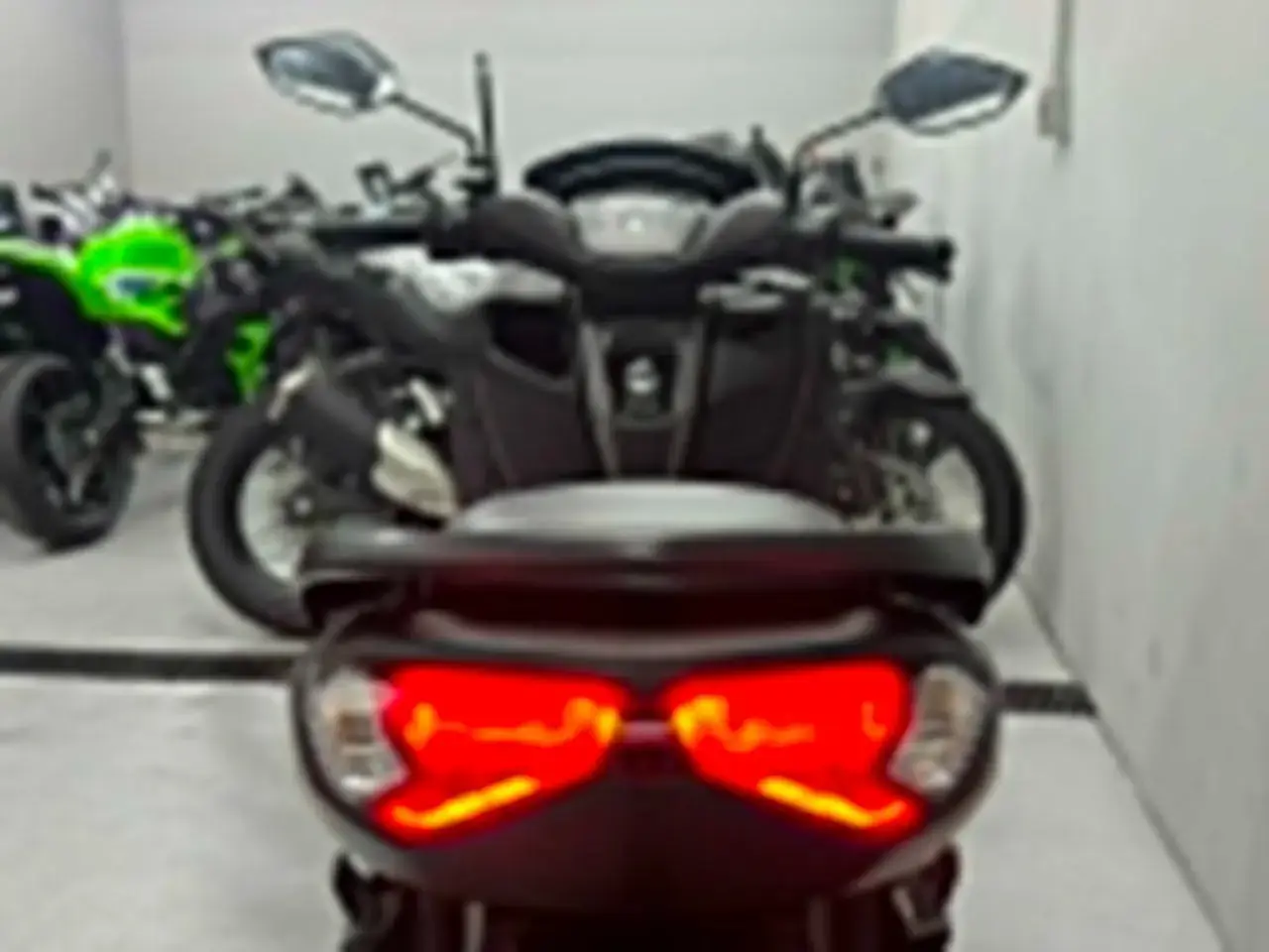 galeria NMAX Connected 160 ABS