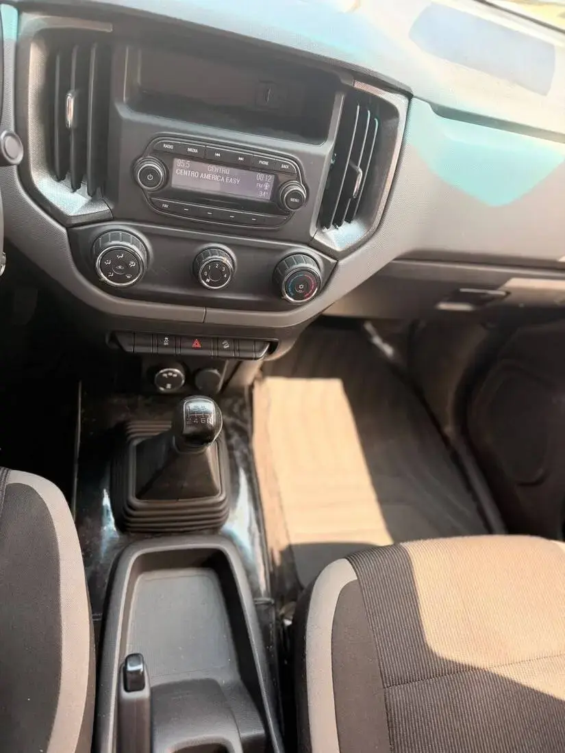 galeria CHEVROLET S10 LS